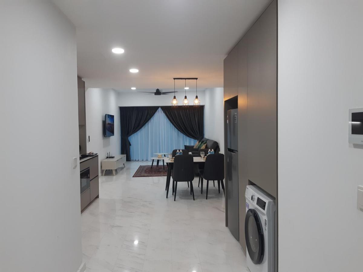 Astra @ Eaton Residences Kl Kuala Lumpur Eksteriør bilde
